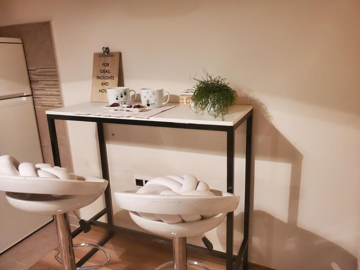 Sleep And Drive Suites Szarajevó Kültér fotó