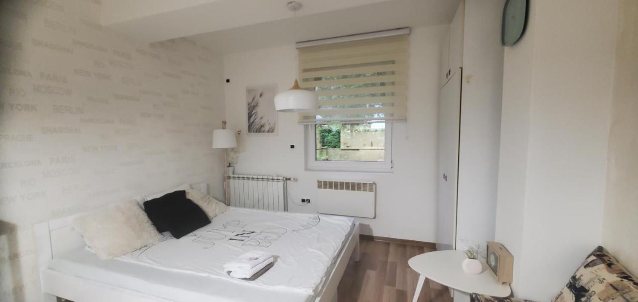 Sleep And Drive Suites Szarajevó Kültér fotó