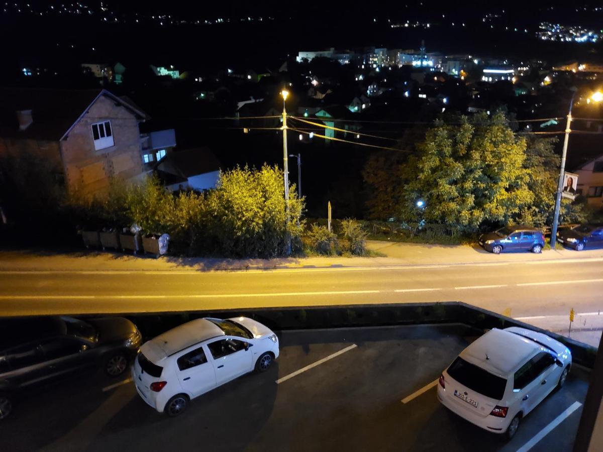 Sleep And Drive Suites Szarajevó Kültér fotó