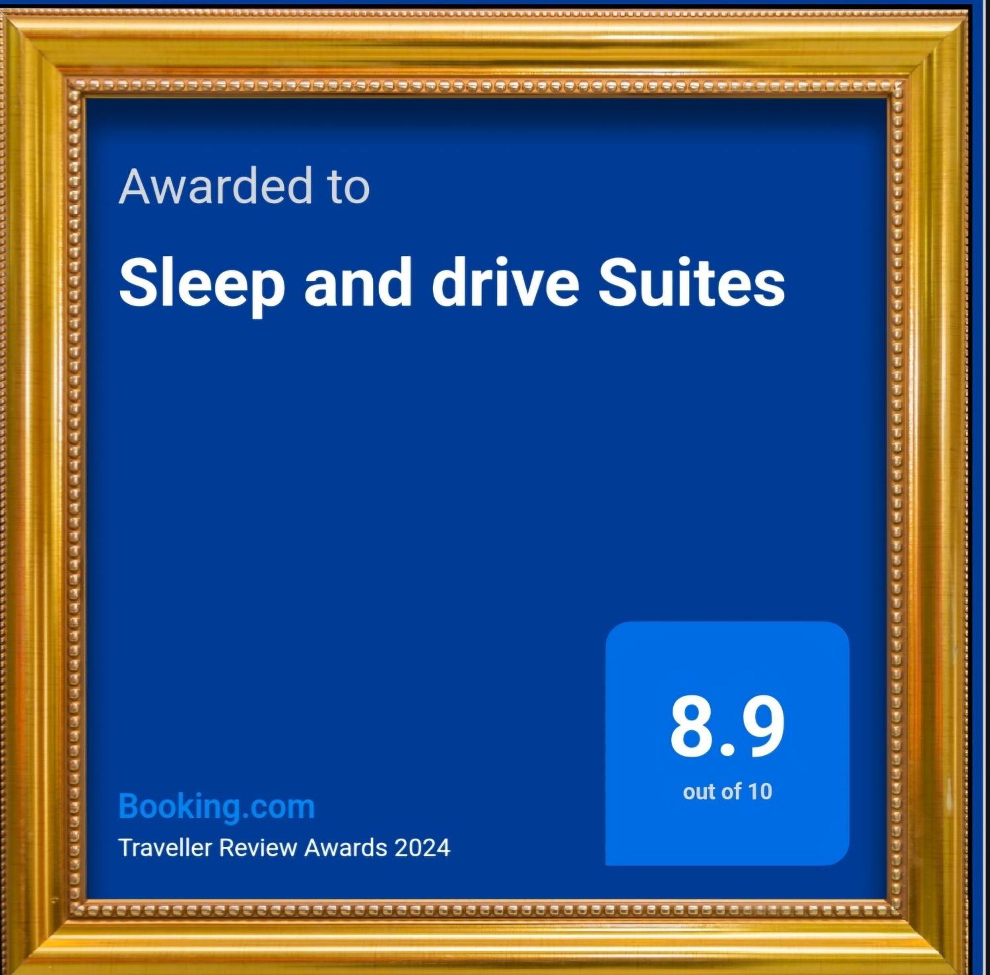 Sleep And Drive Suites Szarajevó Kültér fotó